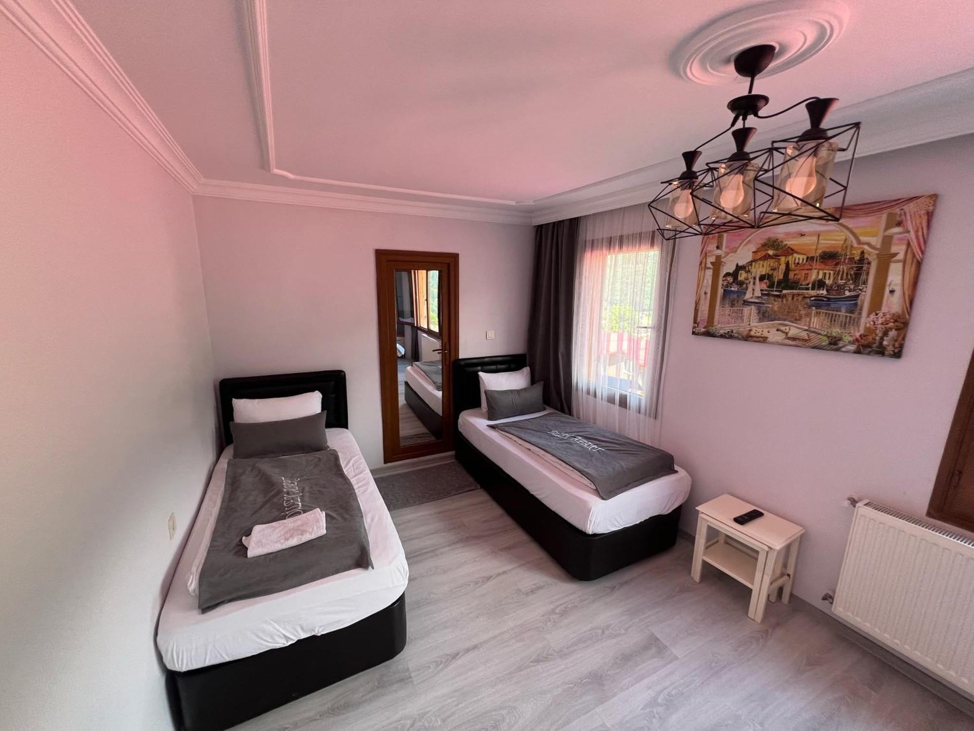 Uzungoel Dilek Pansiyon Uzungöl Luaran gambar